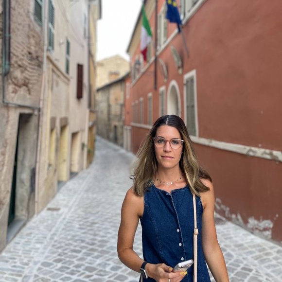 Meet your Posher, Rose - Picture 1 of 1